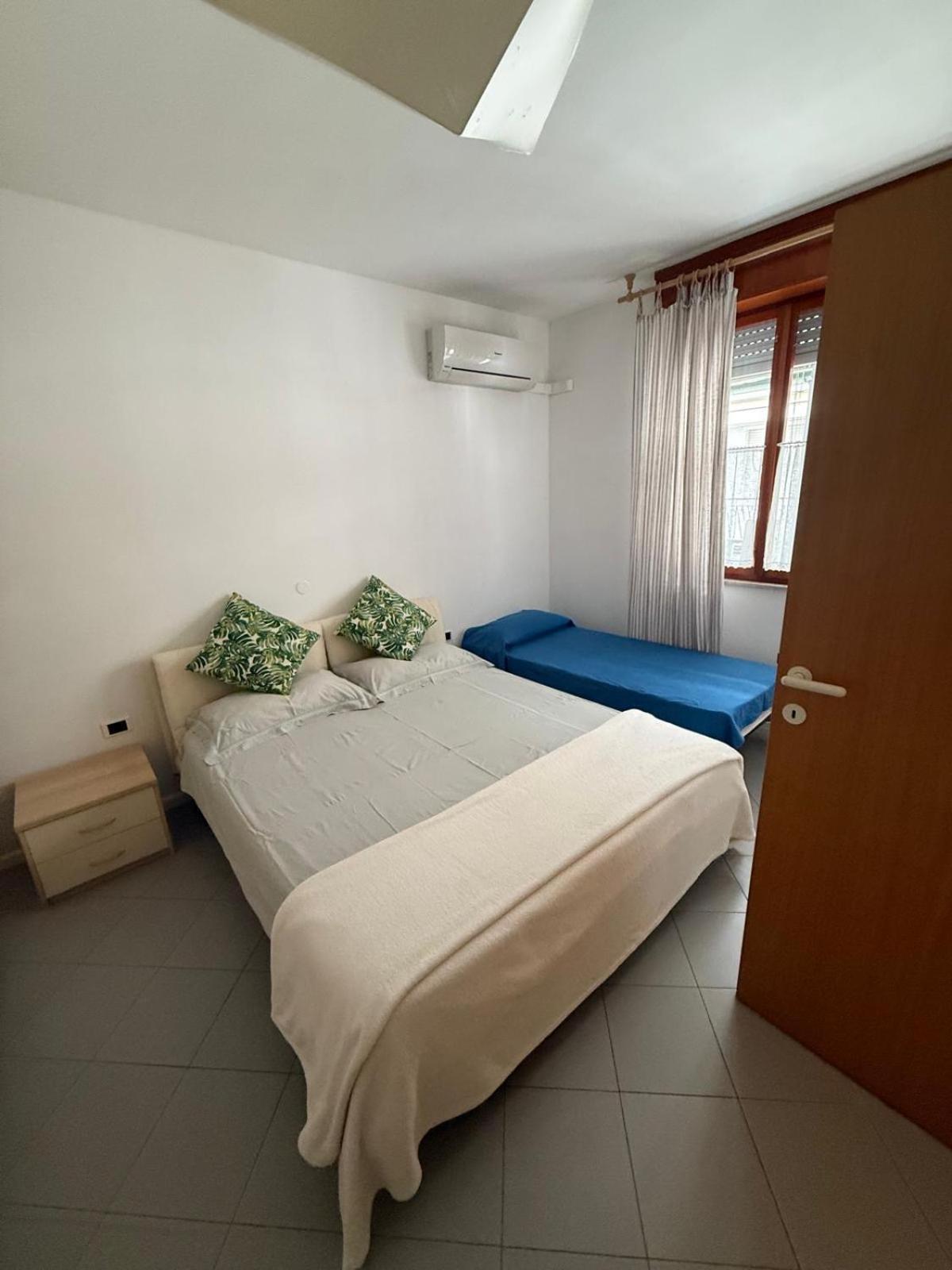 Gracious Apartment Located In The Heart Of Lignano Lignano Sabbiadoro Eksteriør bilde